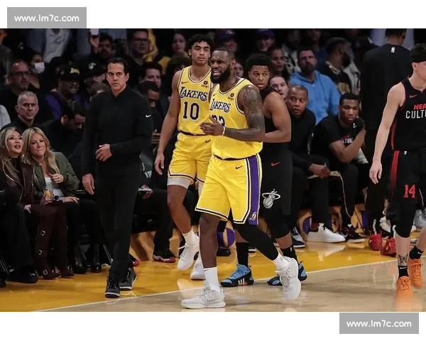 湖人对阵热火比赛直播哪里可以在线观看平台时间解析攻略